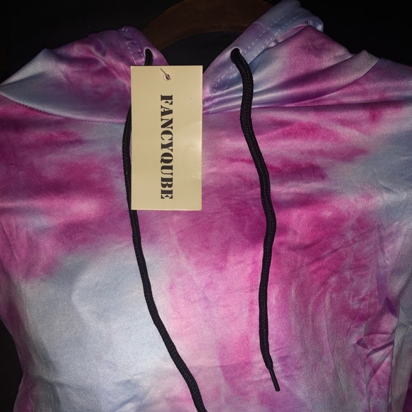 Tie dye hooded crop top sweatshirt  NWT - Picture 6 of 7